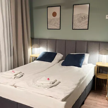 Mint With Outdoor Space - Self Check-in Apartment Warsaw